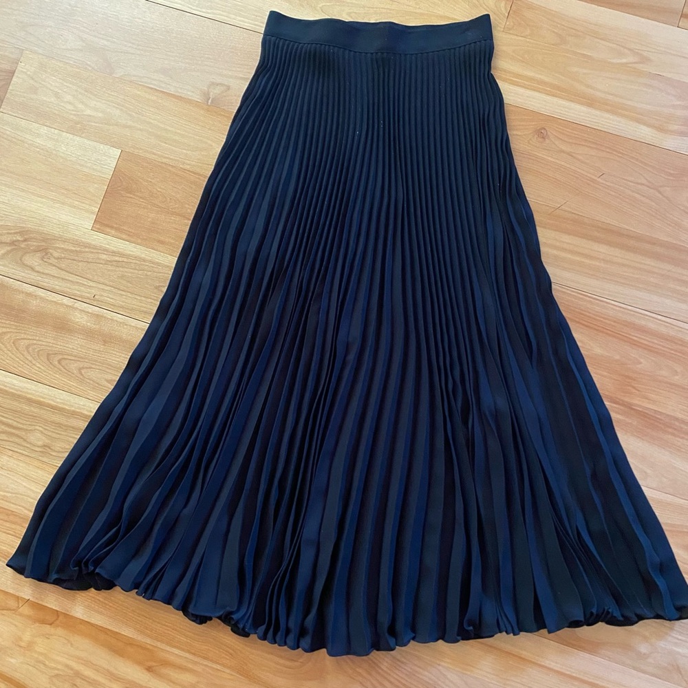 Liz Claiborne Black A-Line Maxi Pleated Skirt